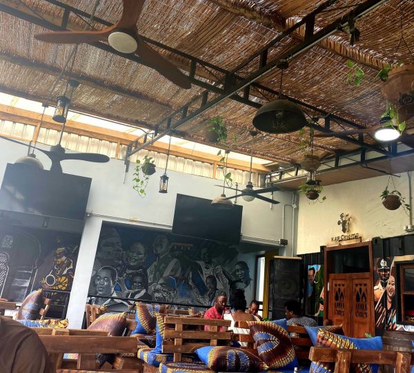 Afefeyeye Restaurant and Bar