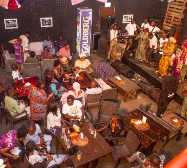 Afefeyeye Restaurant and Bar