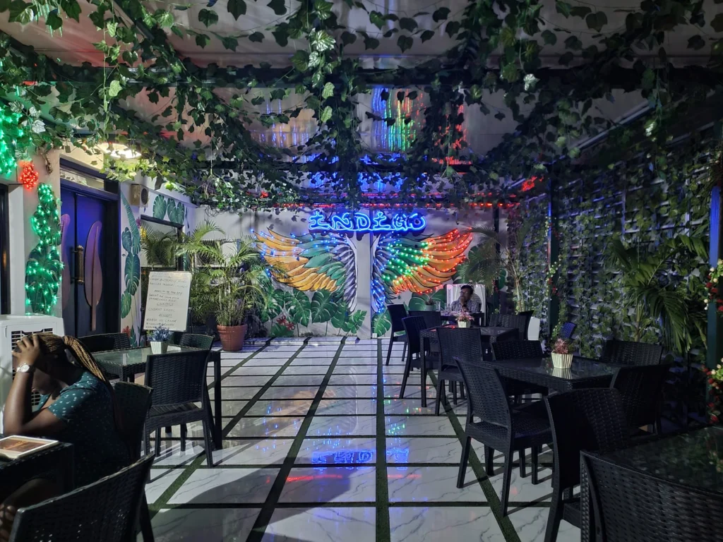 Indigo Bar Restaurant And Suites