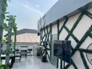 No5 LOUNGE