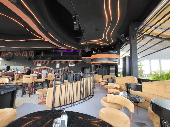 W Bar Lounge