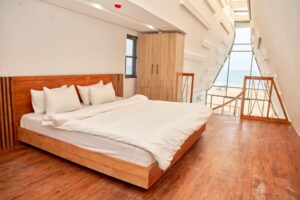 Yolo Island 5 Yolo Island