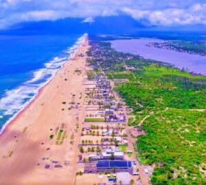 Ilashe Private Beach3 600x540 1