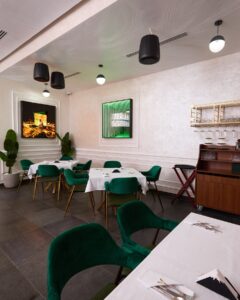 littleparislagos post 4 25 2025 4 44 52 PM3618643078303237693